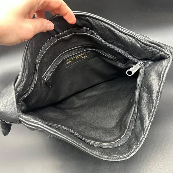 Vintage 1980s Judi Simon USA Black Leather Purse Rainbow Accents Shoulder Strap - Picture 4 of 12